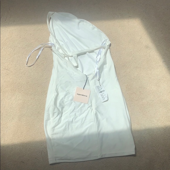 REVOLVE superdown white Elsa one shoulder XS - Picture 5 of 5